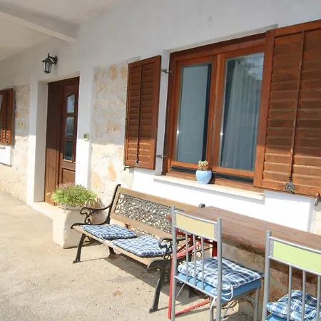 Apartments Gracia Funtana Exterior photo