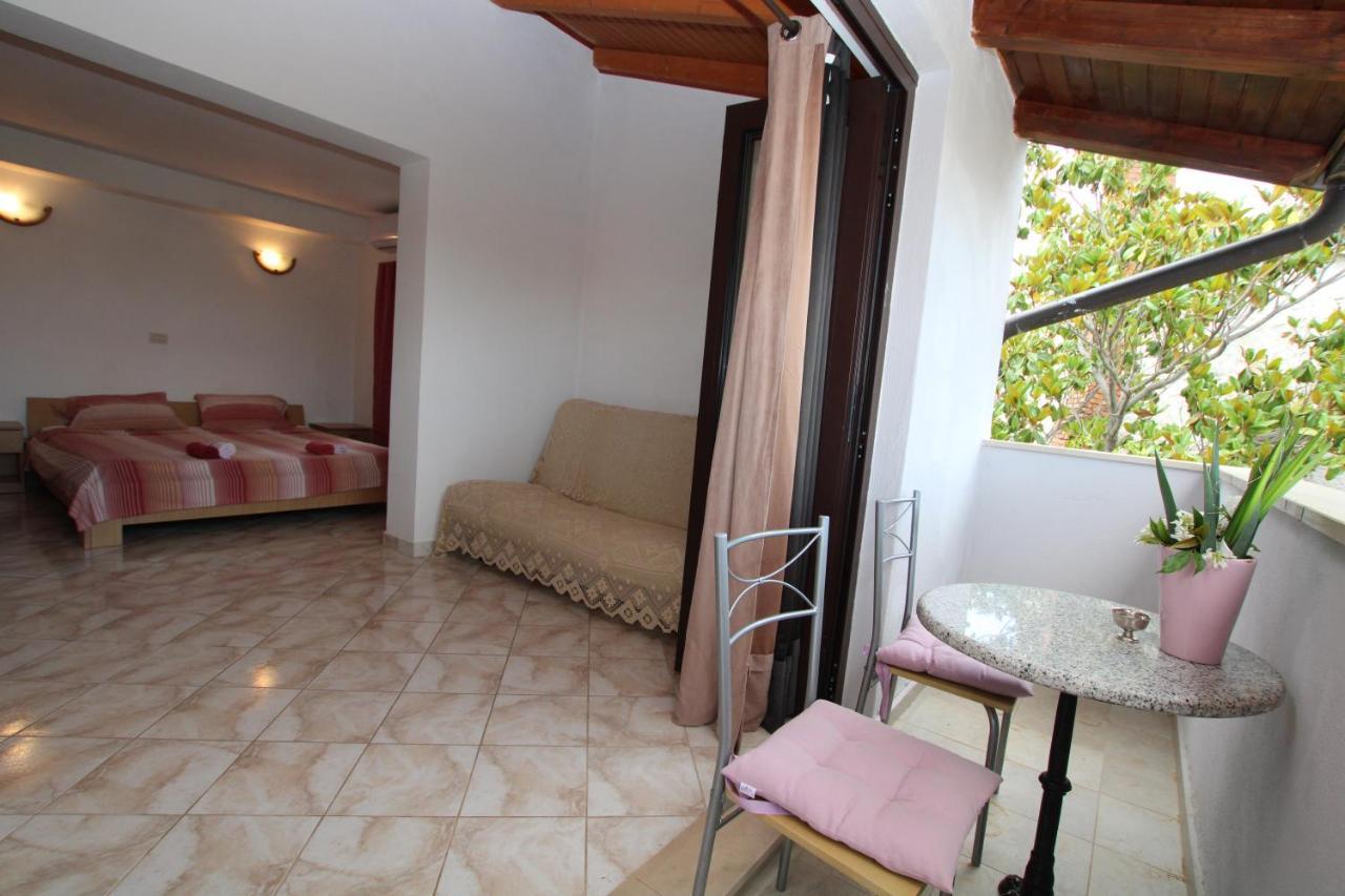 Apartment Gracia *