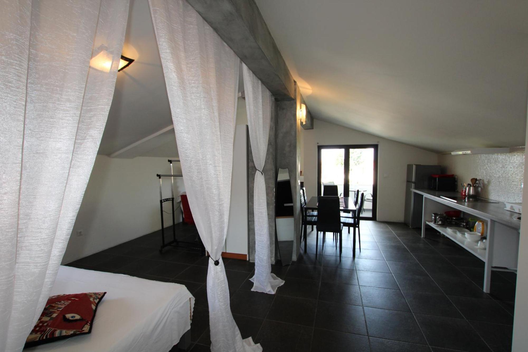 Gracia Apartment *